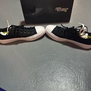 Chuck Taylor black size 7